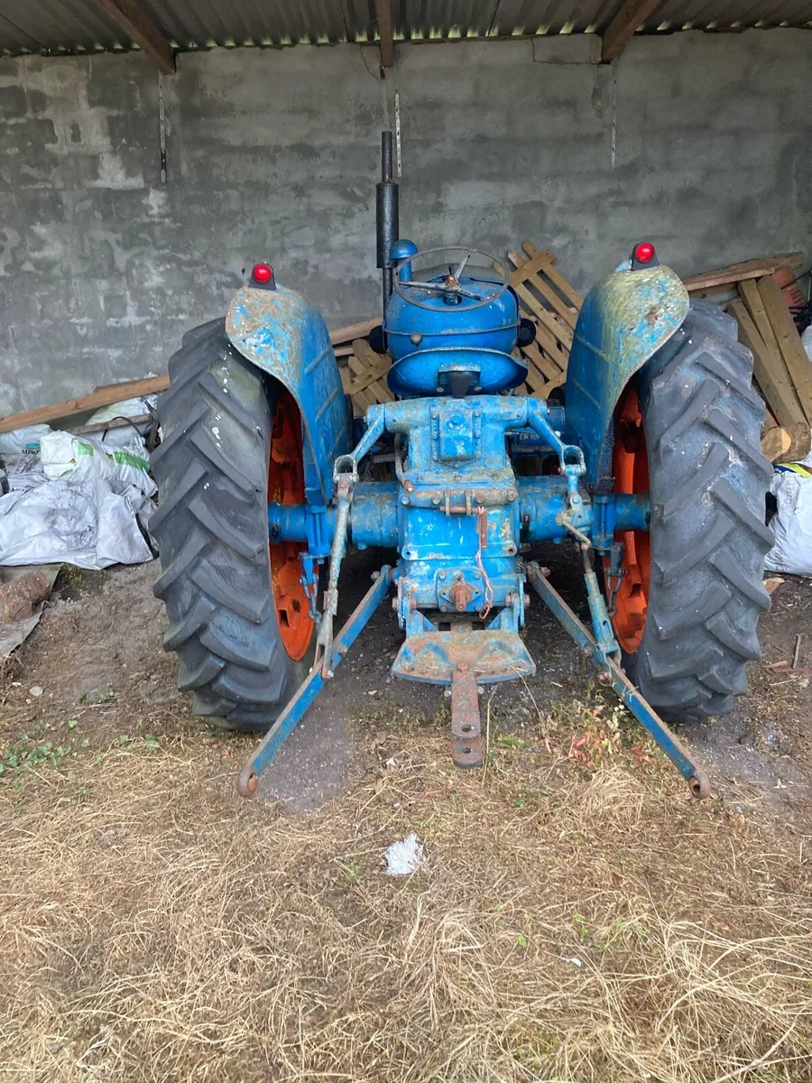 Tractor - Image 4