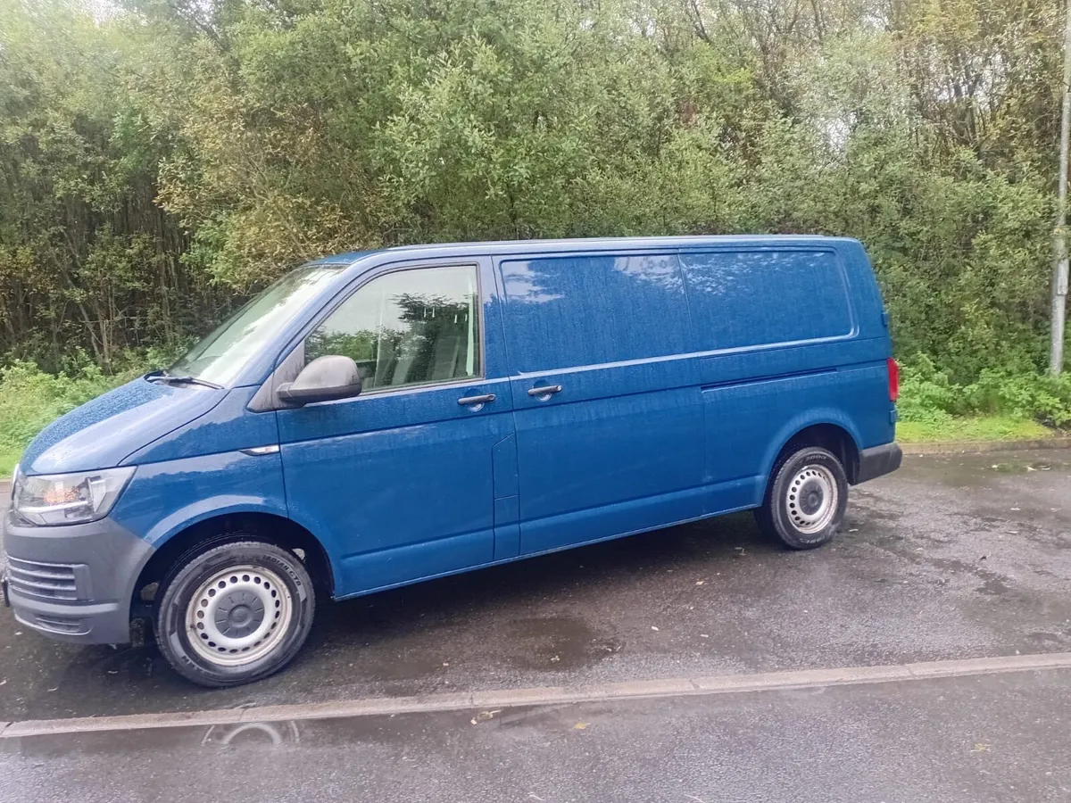 172 Vw Transporter - Image 1