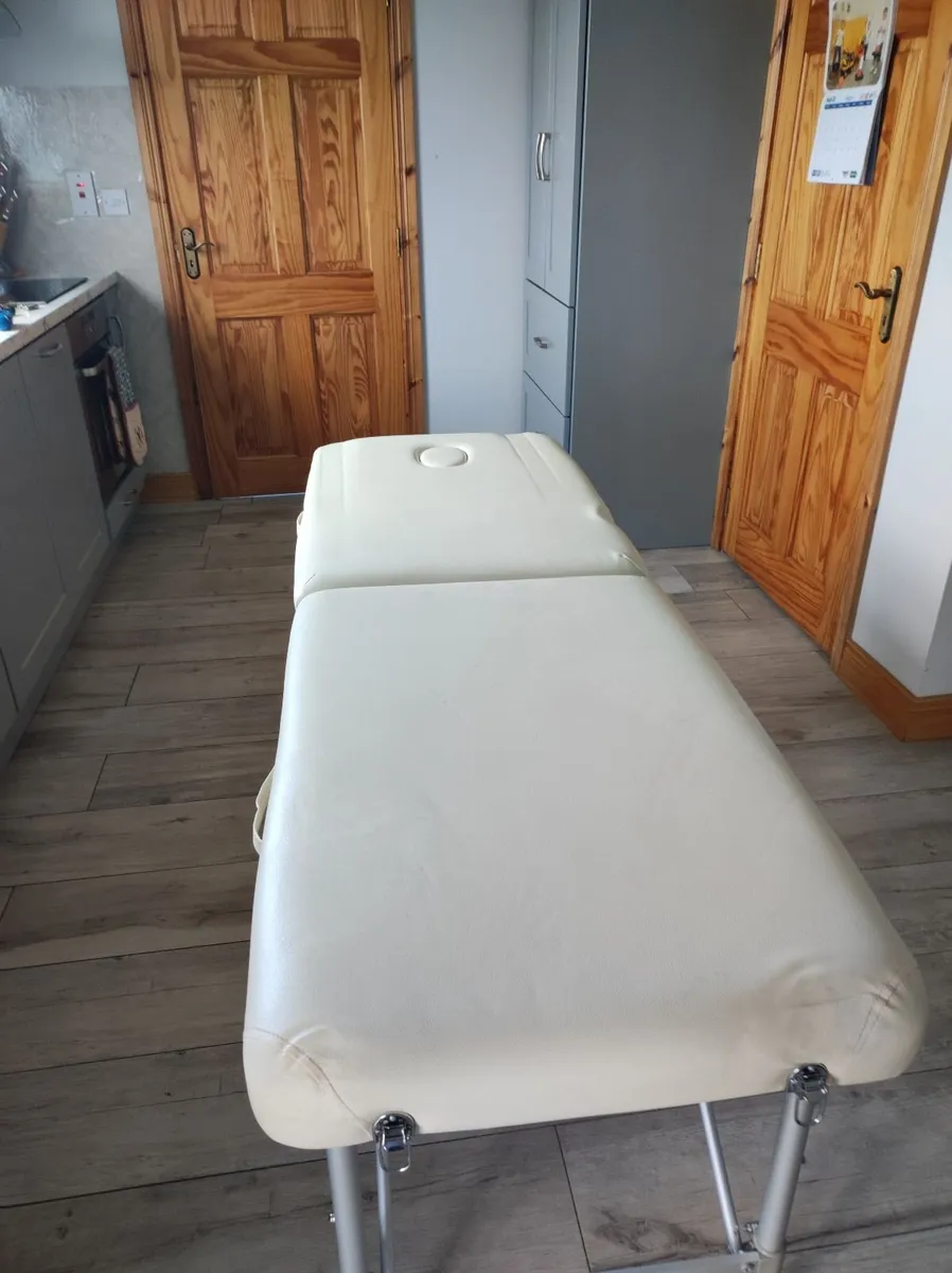 Portable physio bench - Image 1