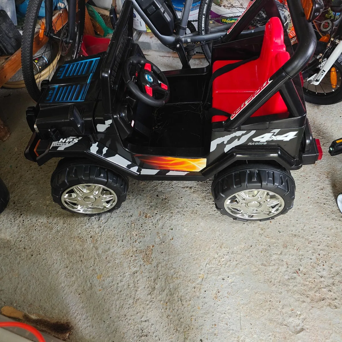 12V Electric Ride On Jeep Black