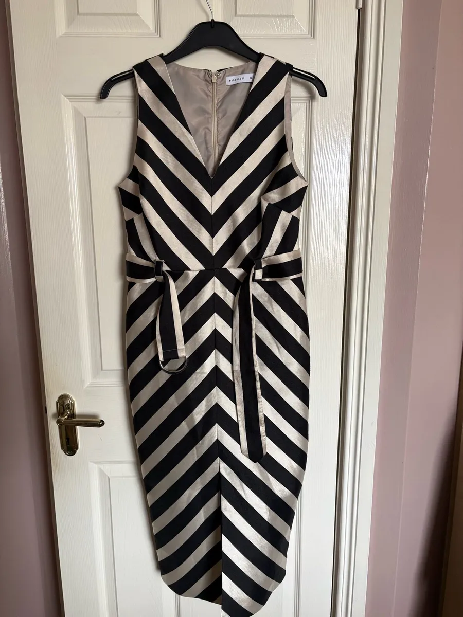Ladies dress - Image 1
