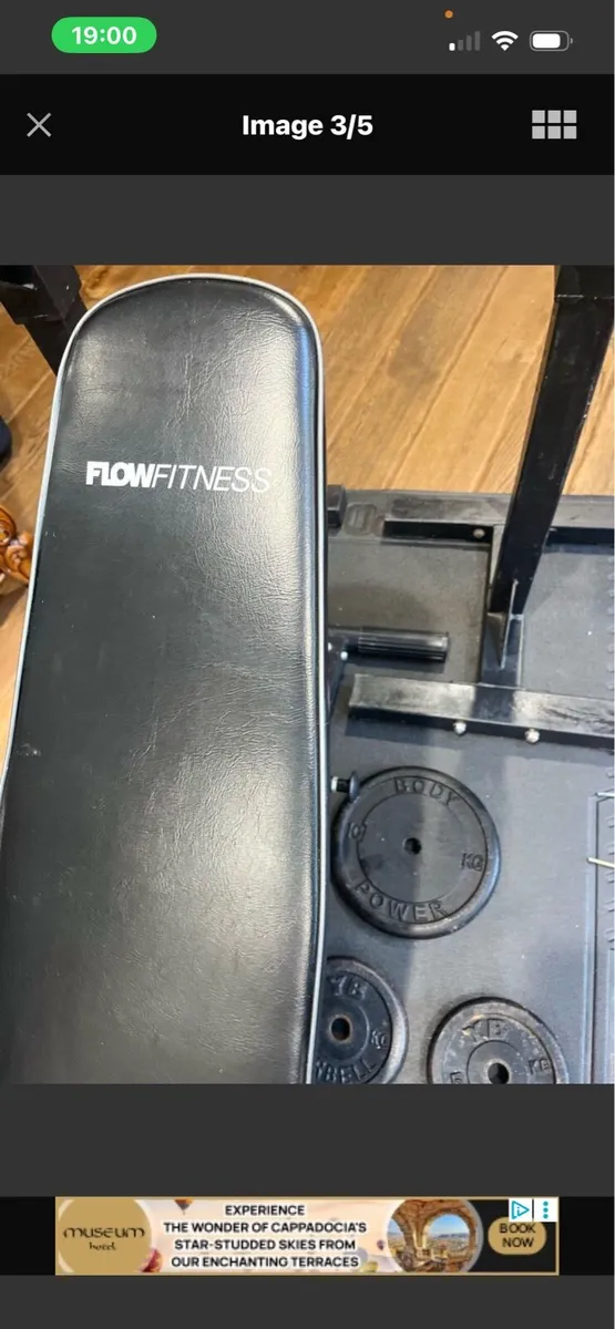 Rack bench barbell dumbbells and weights - Image 1