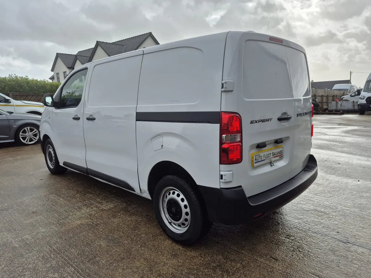 2026 PEUGEOT EXPERT PROFESSIONAL 1.5 HDI - Image 4