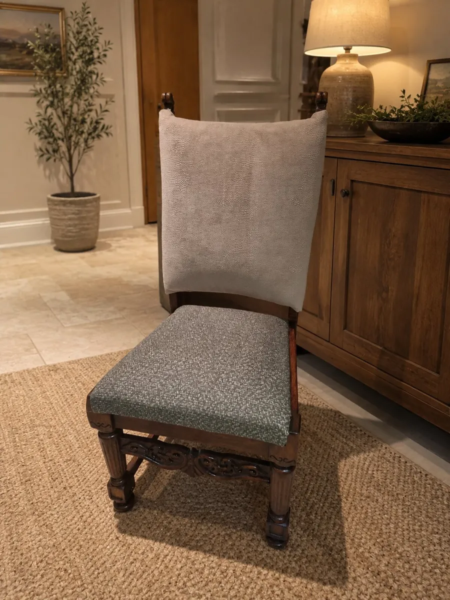Beautiful Carved Oak Chair...€145 - Image 1