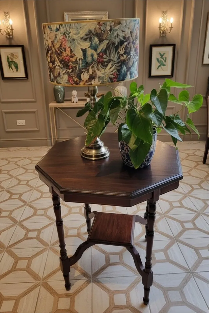Beautiful Occasional Table...€145 - Image 1