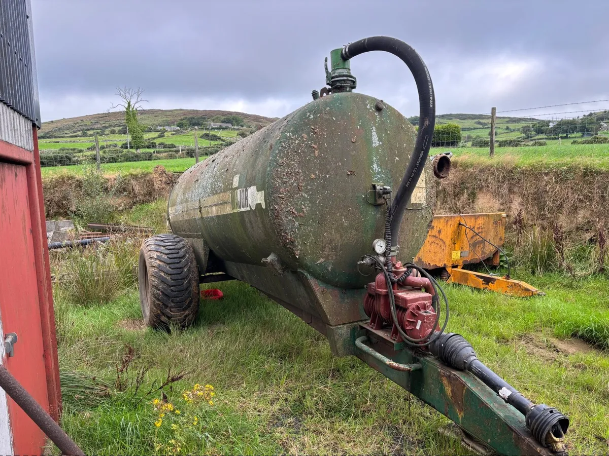 1600 gallon Slurry Tanker - Image 3