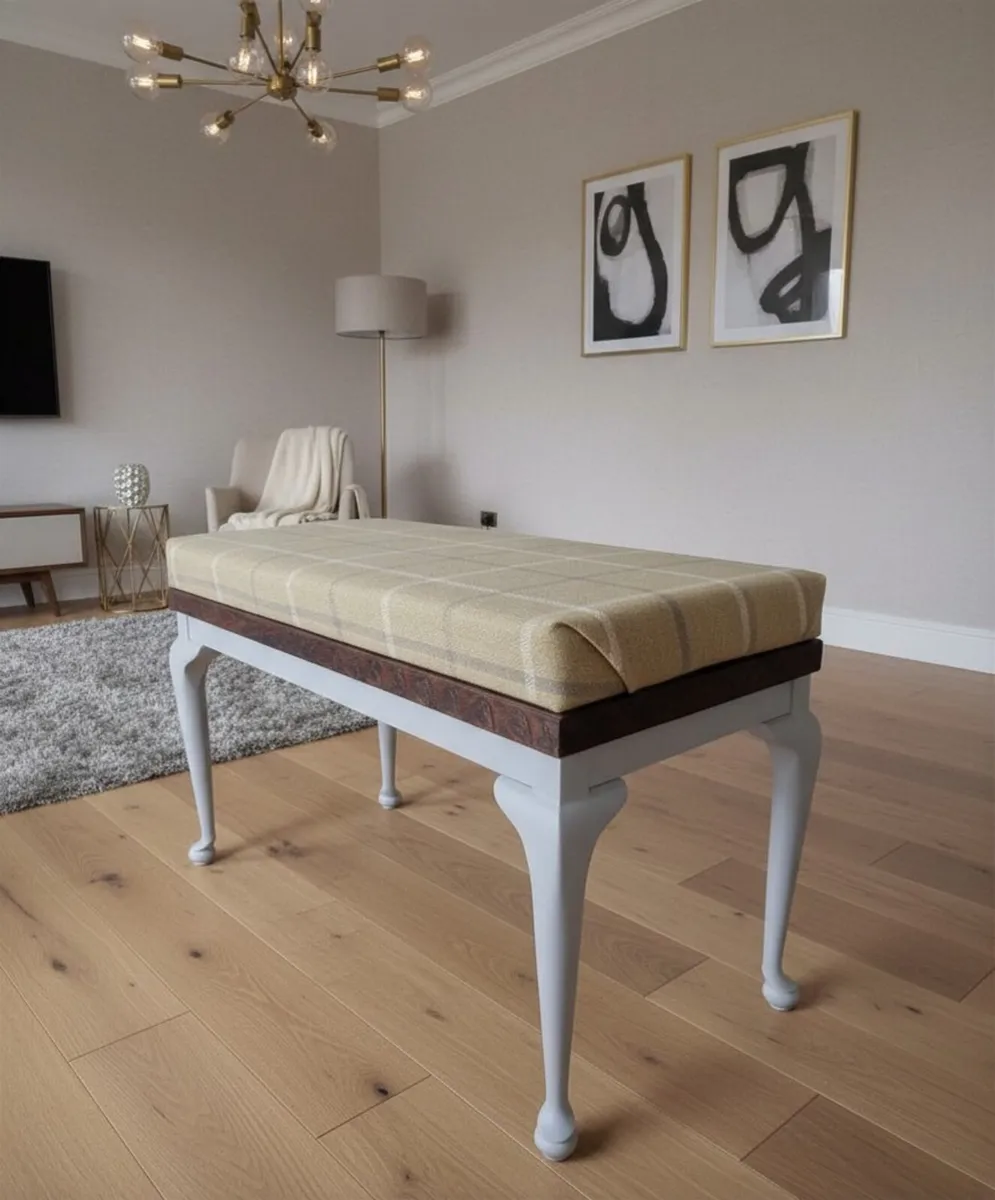 Stunning Wooden Bench...€225 - Image 3