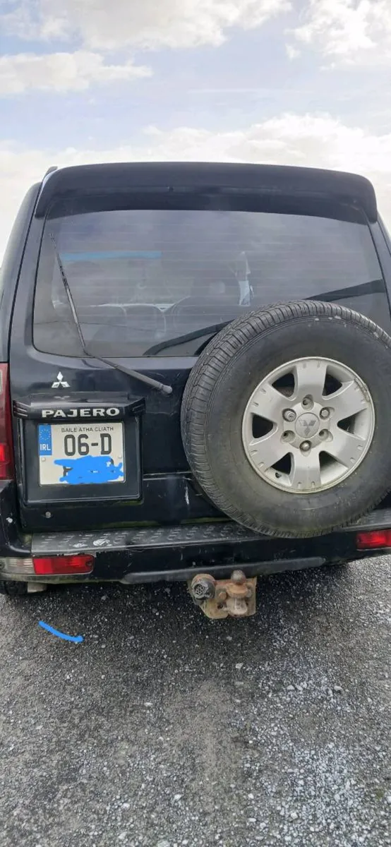Mitsubishi pajero - Image 2