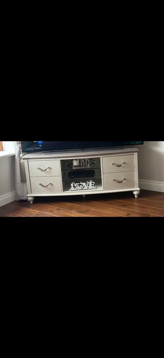 Montreux Grey Washed Lamp Table/Console/TV Unit - Image 2