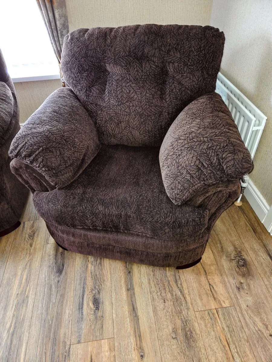 3 seater Sofa and armchair - Image 2