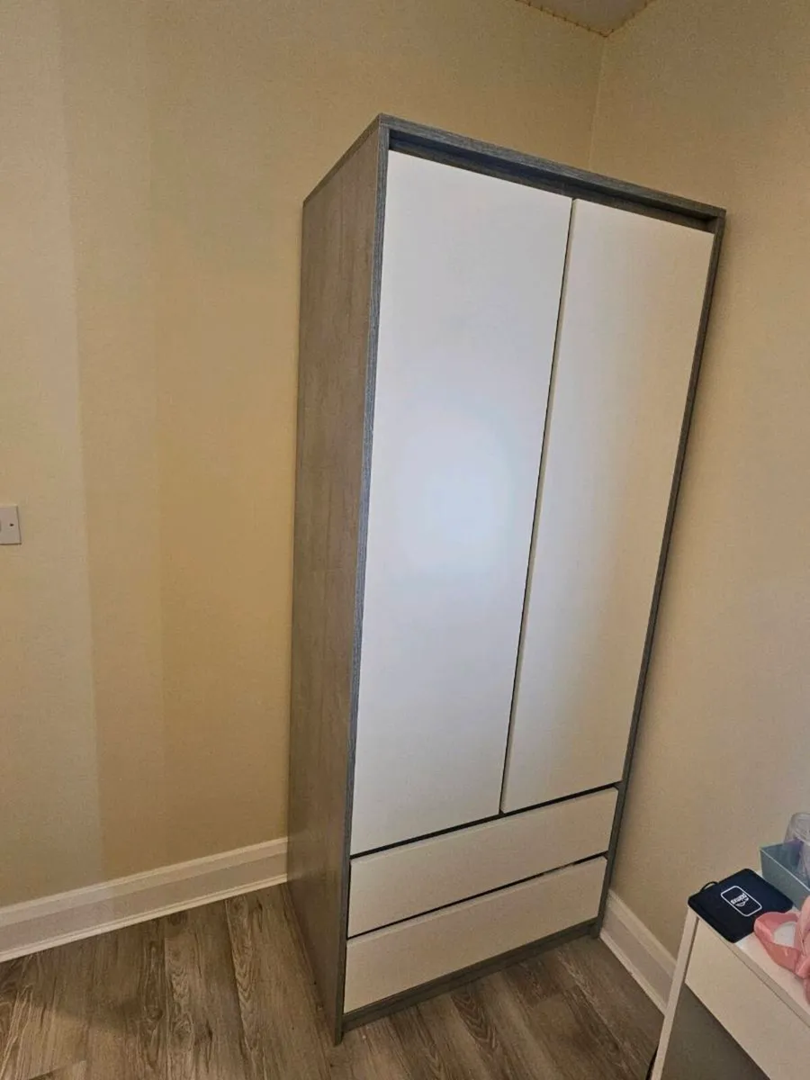 Wardrobe - Image 2