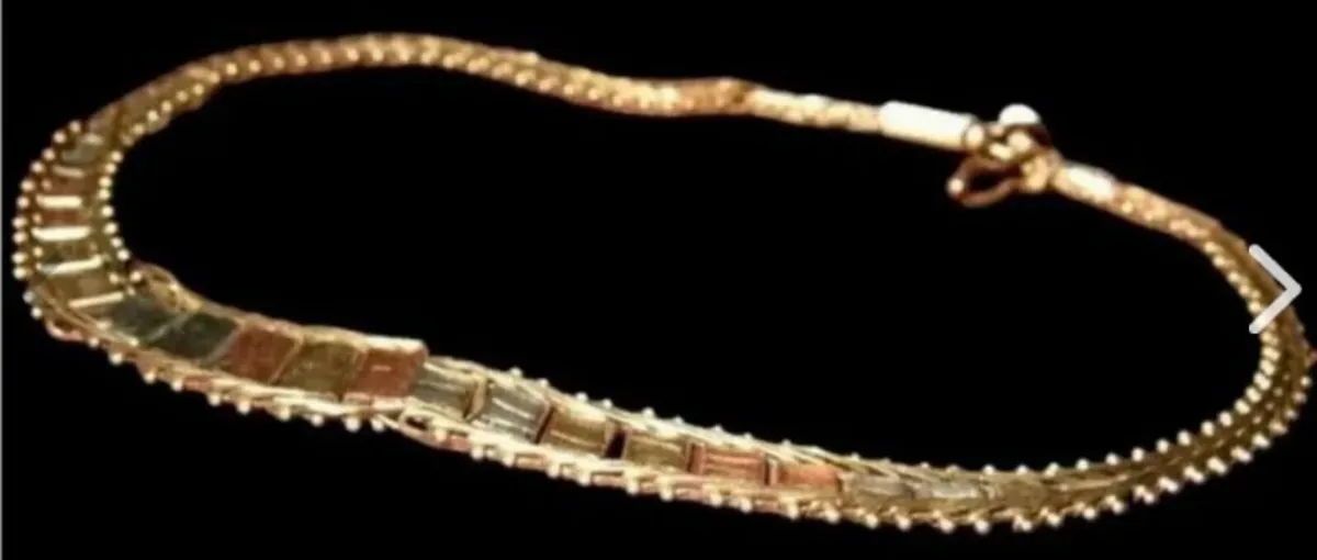 Vintage 9ct Gold Tri-Colour Bracelet - Image 2