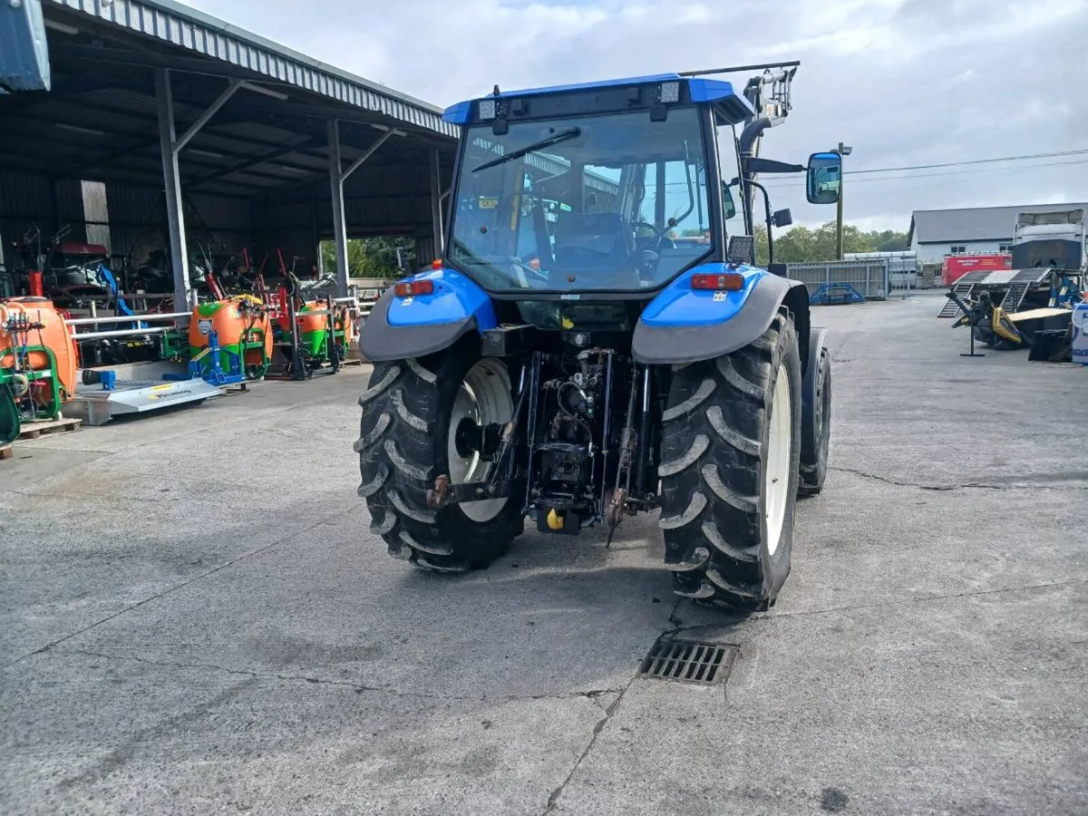 Tractor - Image 4