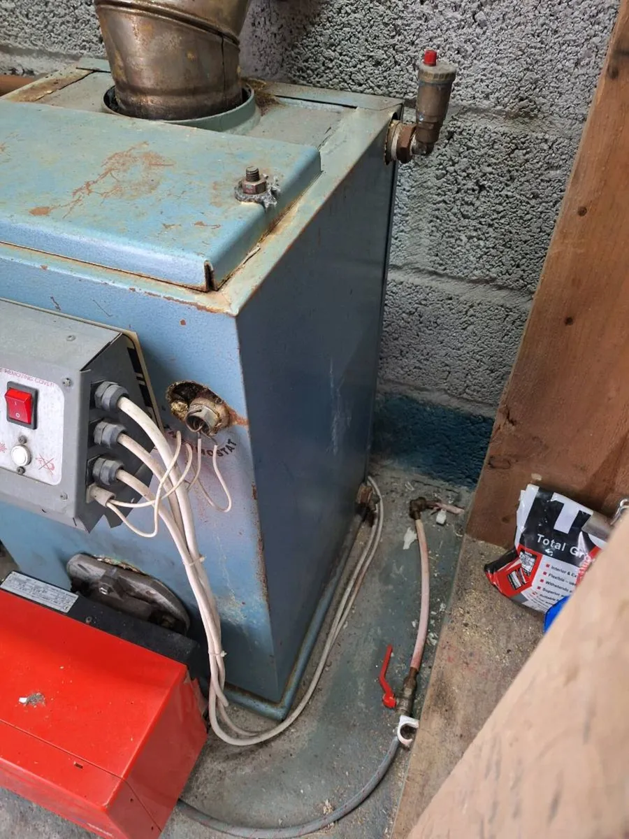 Gerkos oil boiler and Relio burner - Image 4
