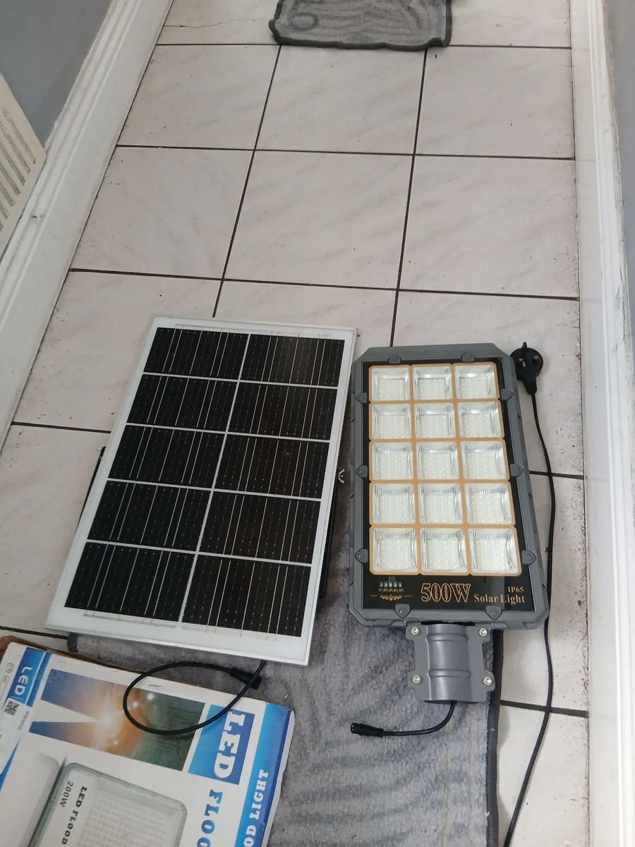 Solar lights all go together all.new in box - Image 3