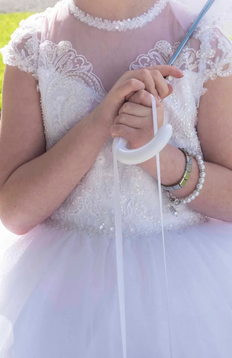 Communion dress - Image 3