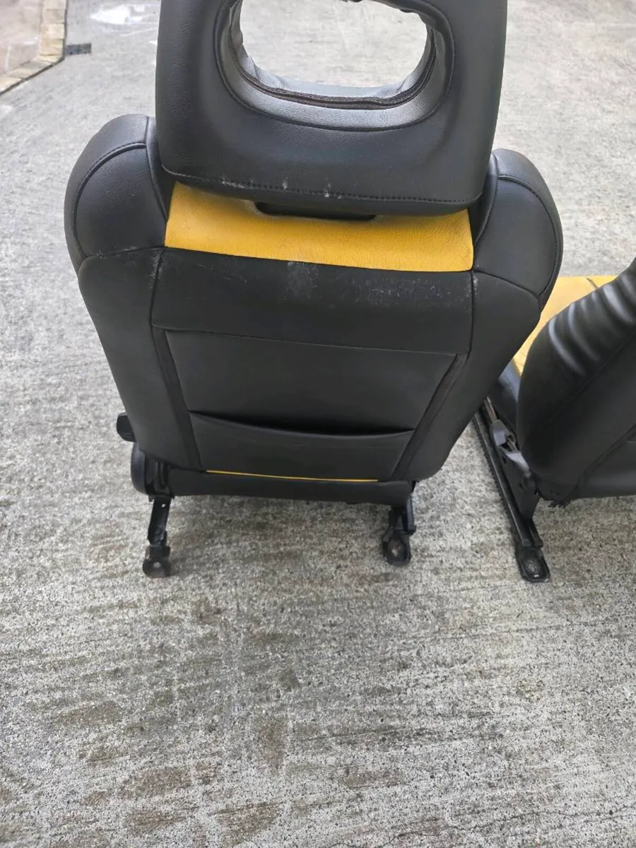 Jordan civic interior - Image 3