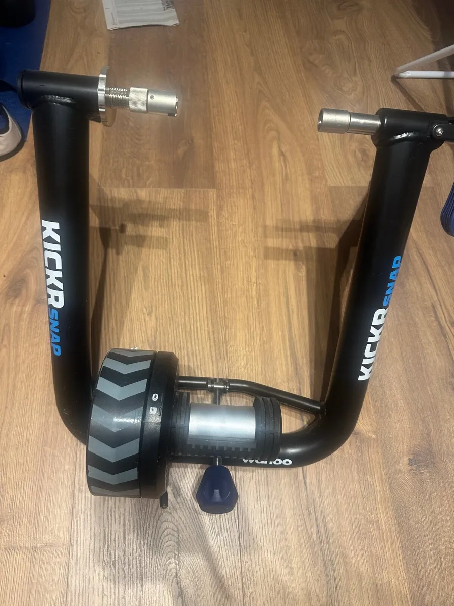 Wahoo turbo trainer - Image 1