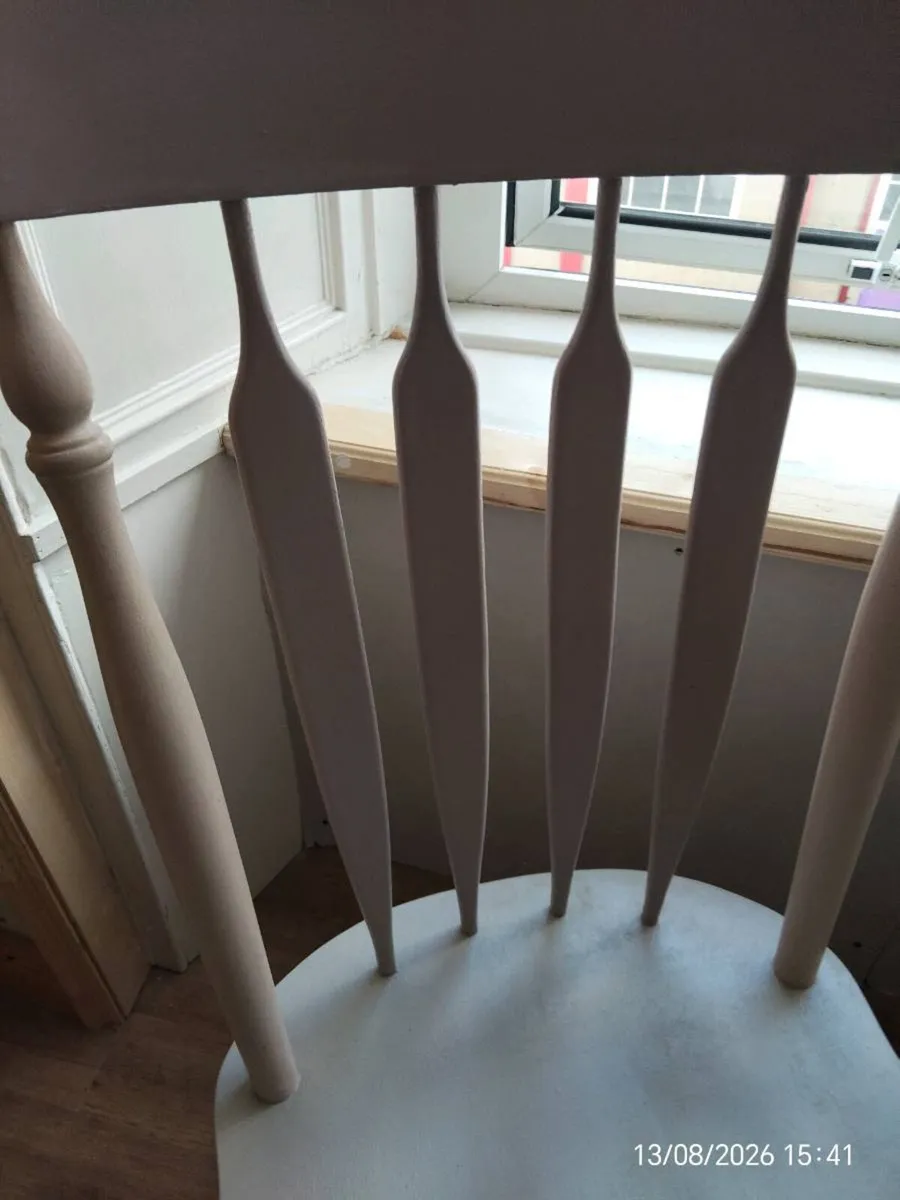 Chairs - Image 4