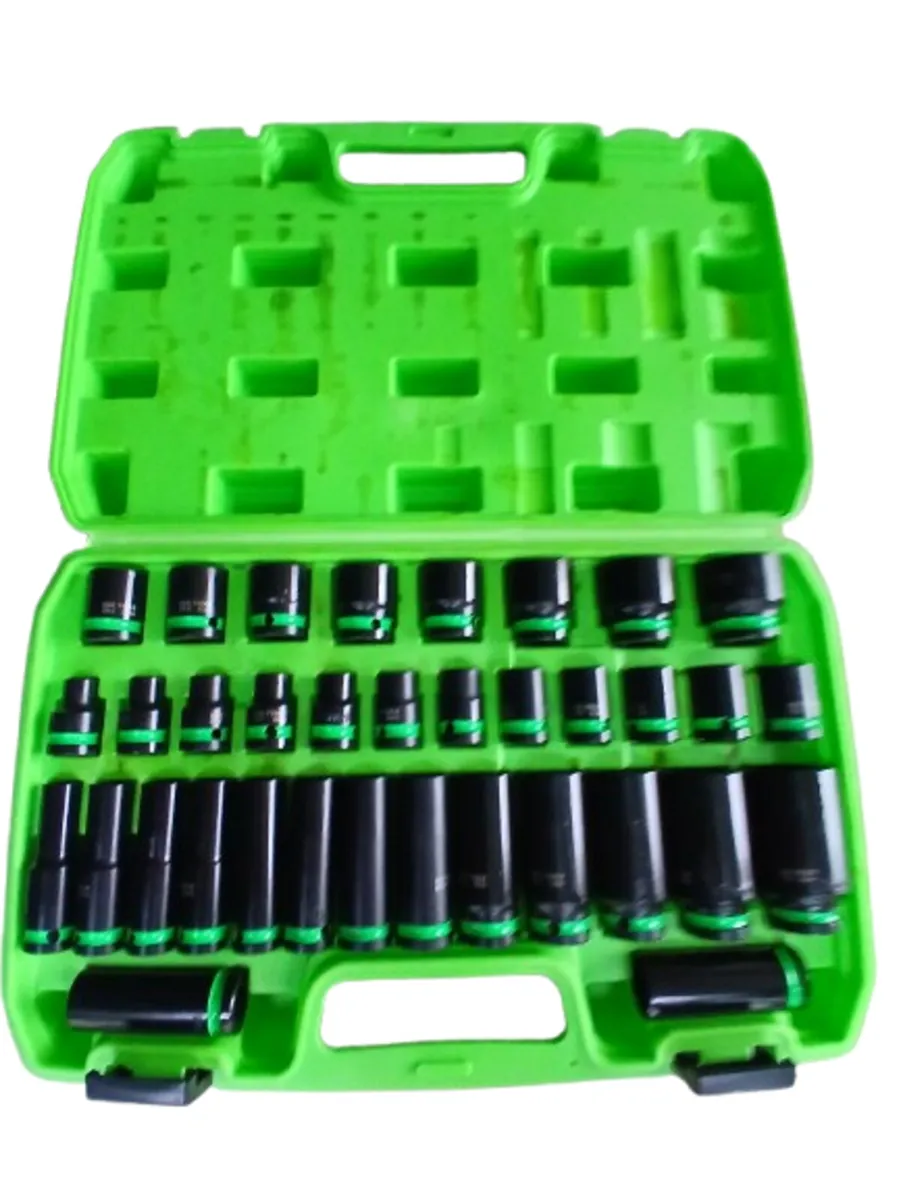 DSD Tools 35-Piece 1/2" Impact Socket Set - Image 1