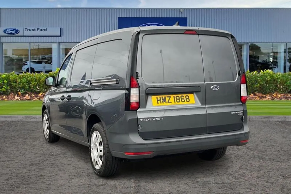 Ford Transit Connect 250 Trend AUTO L2 LWB 1.5 Eco - Image 2