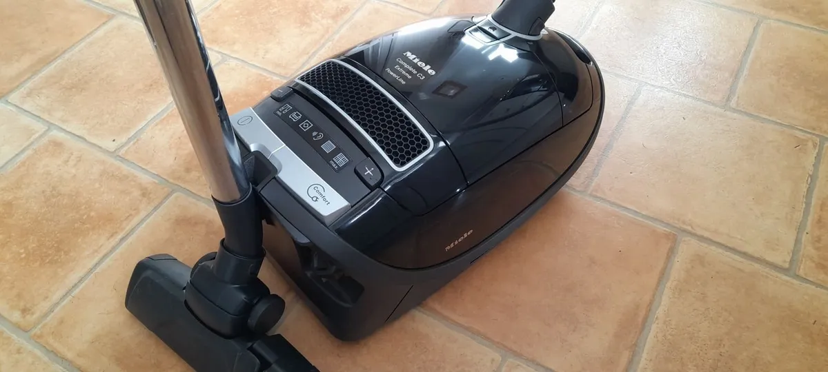 Miele vacuum/Hoover cleaner - Image 2