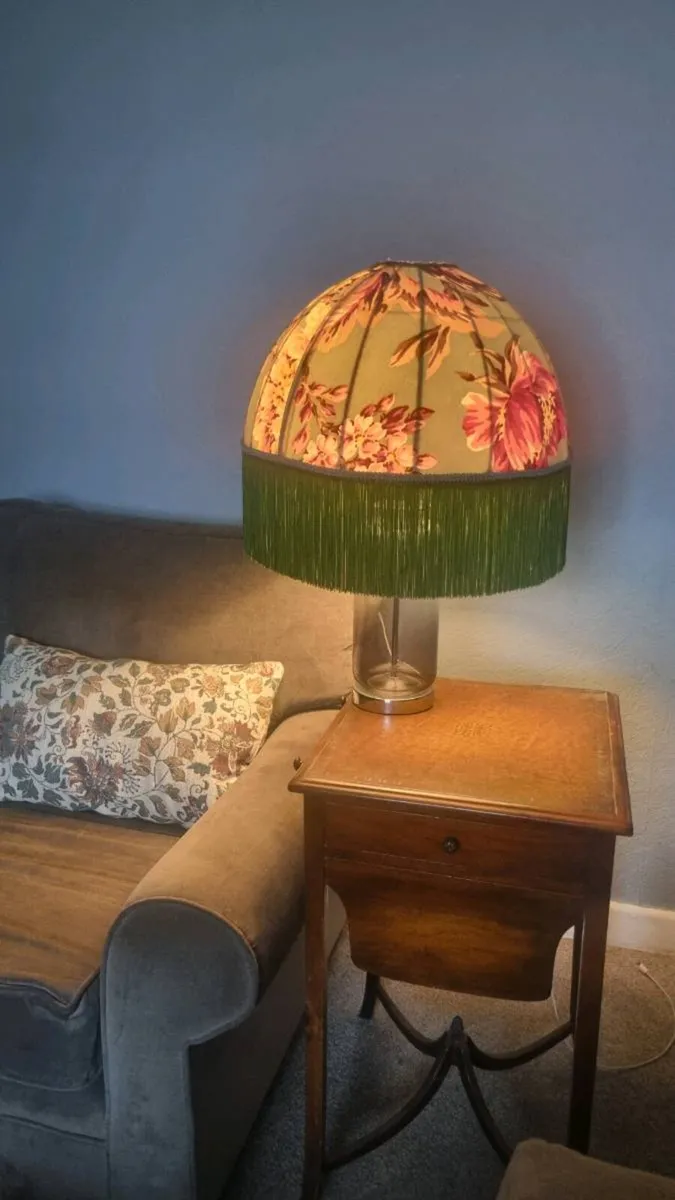 Armchair - Image 1
