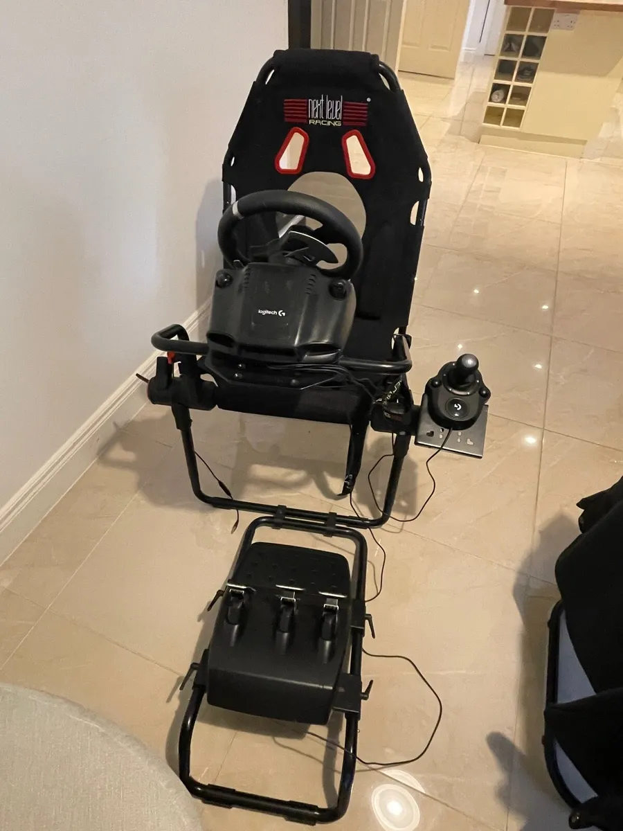 Logitech G920 Racing Simulator - Image 1