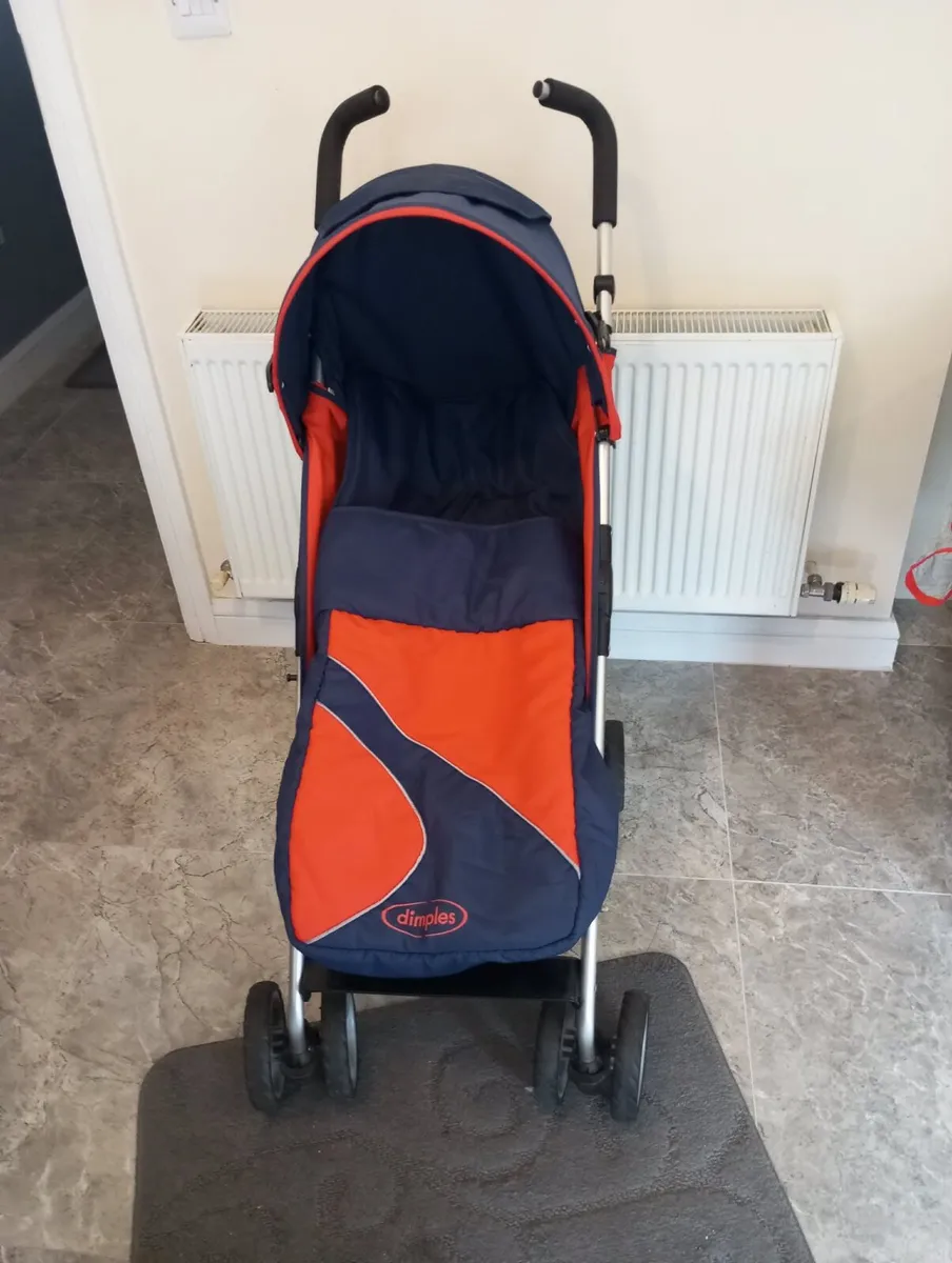 Dimples baby's buggy with rain cover - Image 2