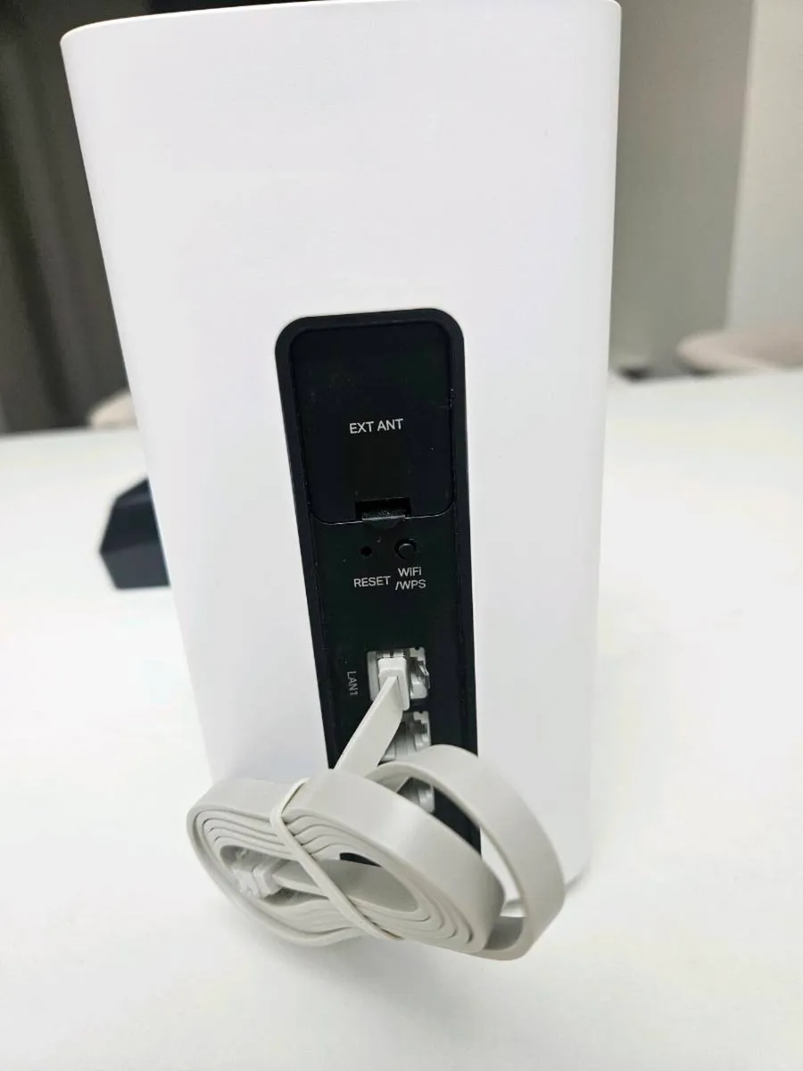 TP-LINK Archer NX200 WiFi 5G Router - Image 4