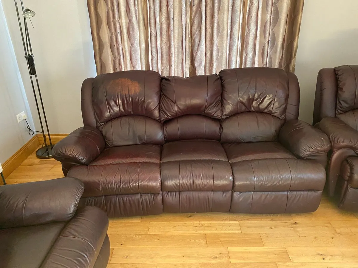 Leather sofa 3+1+1 - Image 1