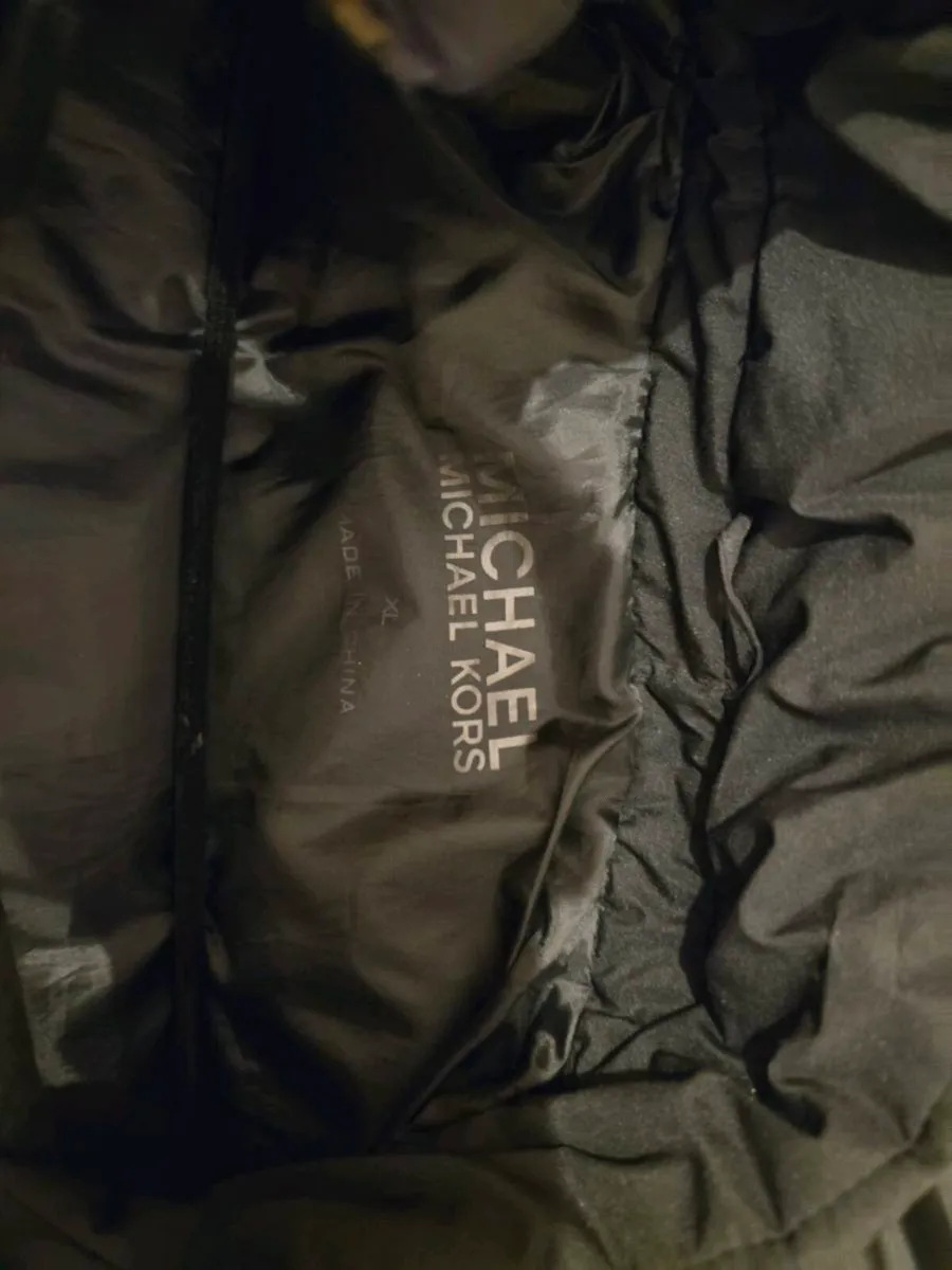 Ladies micheal kors coat - Image 3