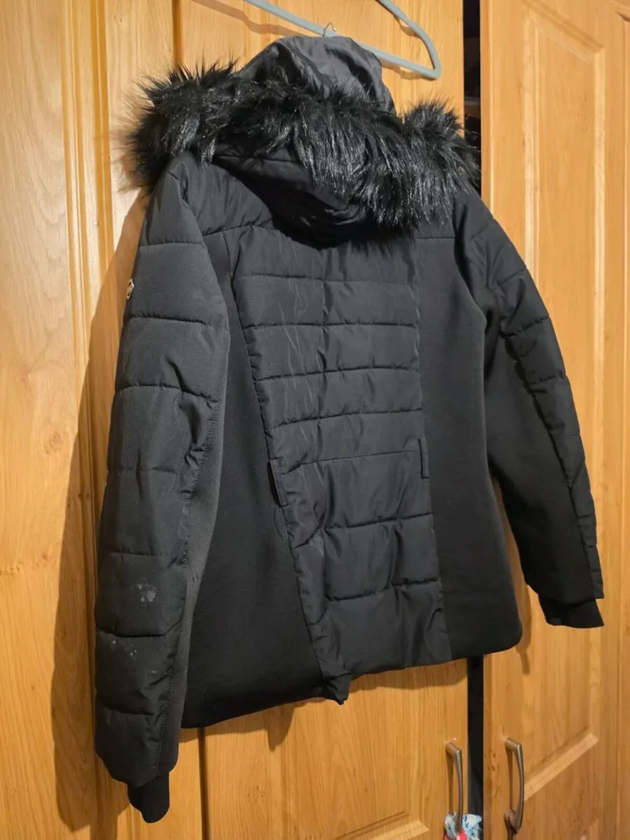 Ladies micheal kors coat - Image 2