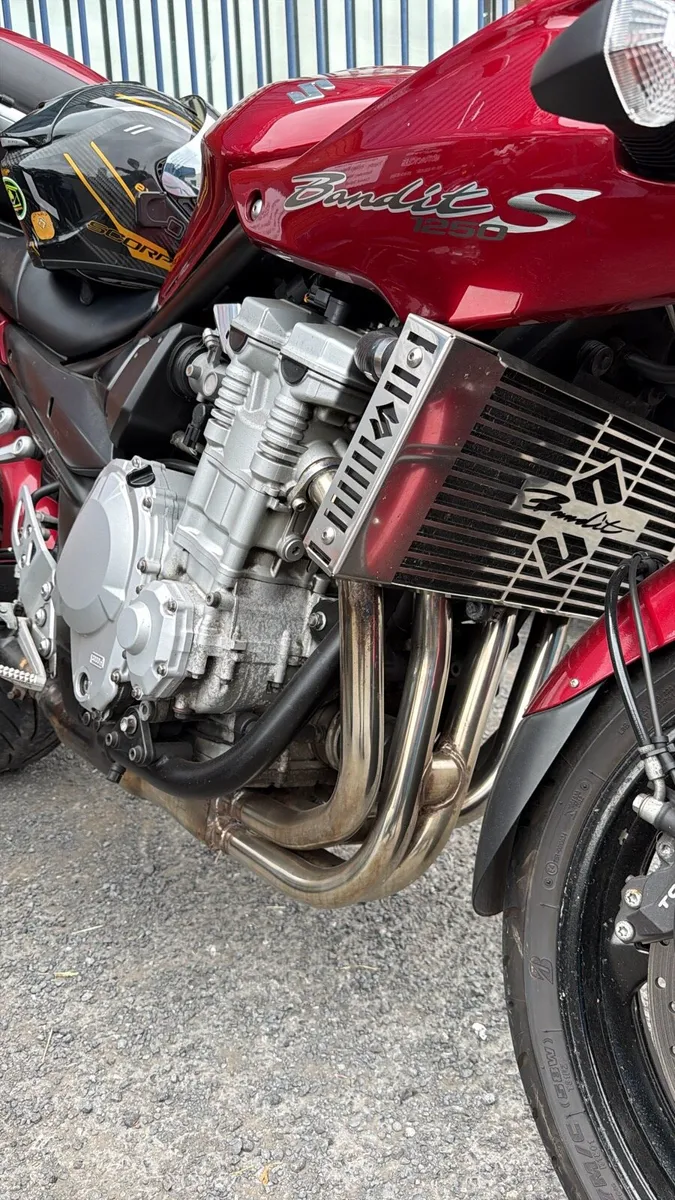 Bandit 1250s LOW MILES - Image 2