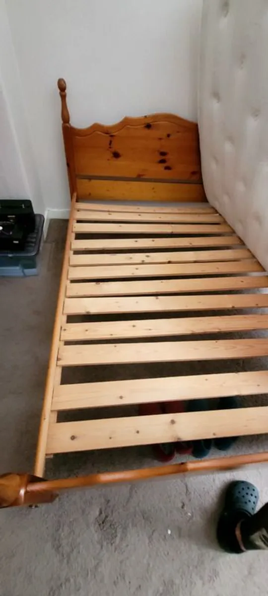 Double Bed - Image 4