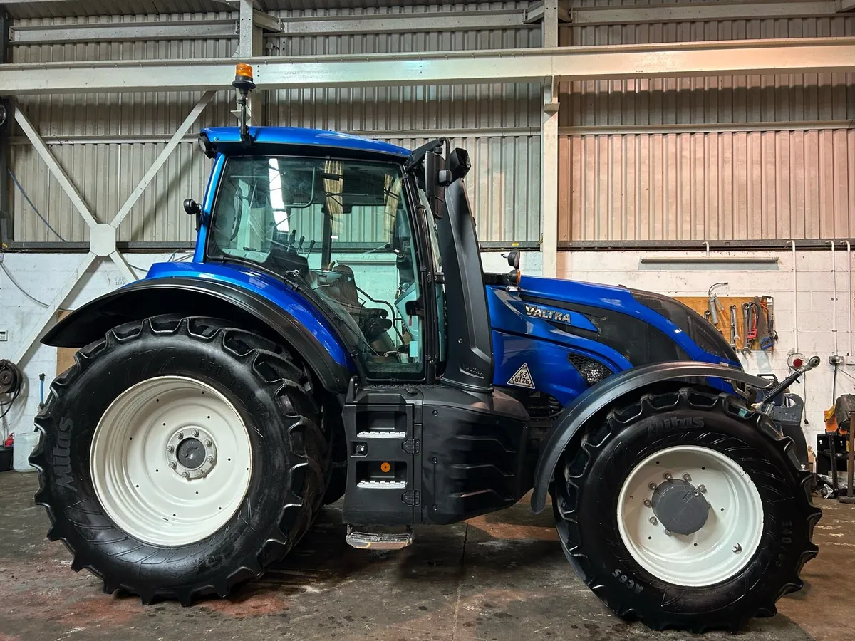 2024 t155a valtra - Image 1