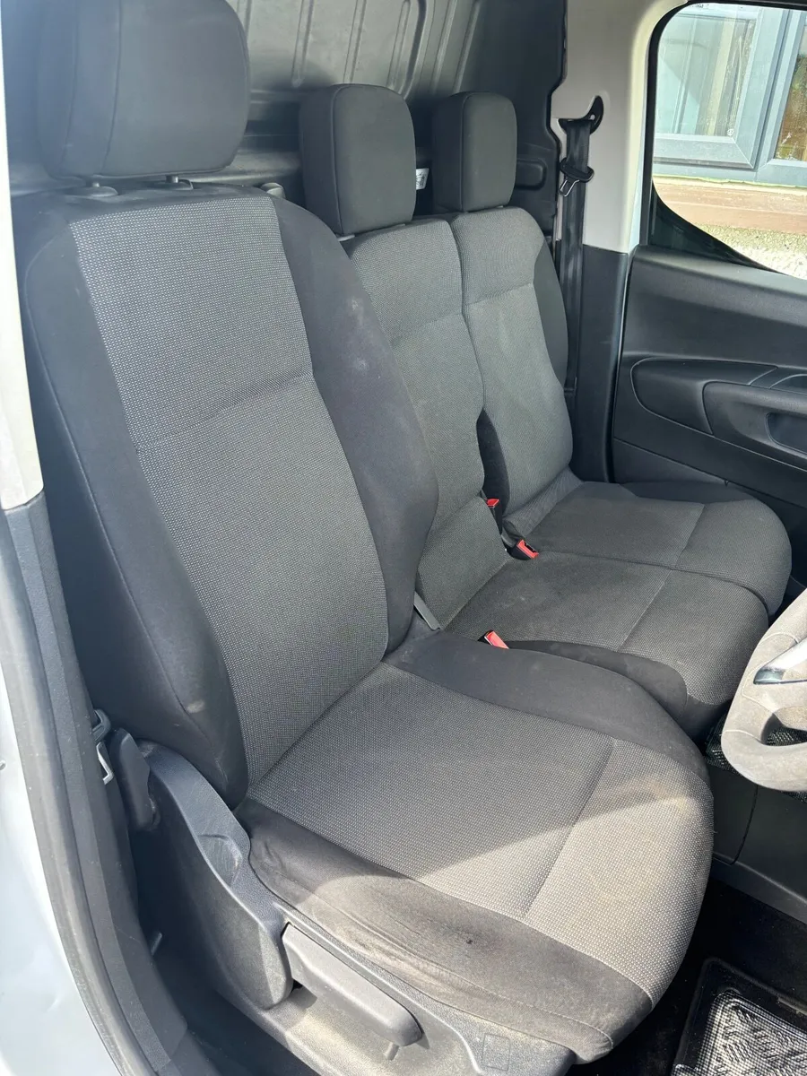 2022 Opel Combo 1.5 Diesel - Image 4
