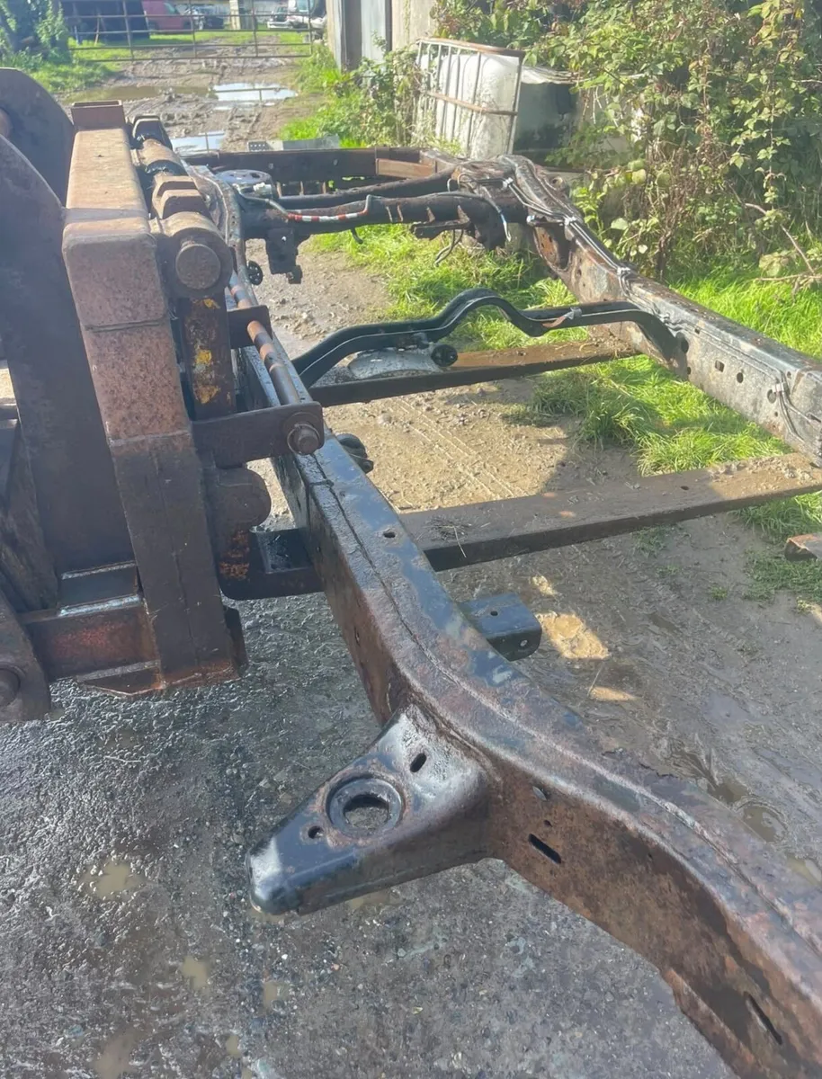 Toyota Landcruiser chassis - Image 1