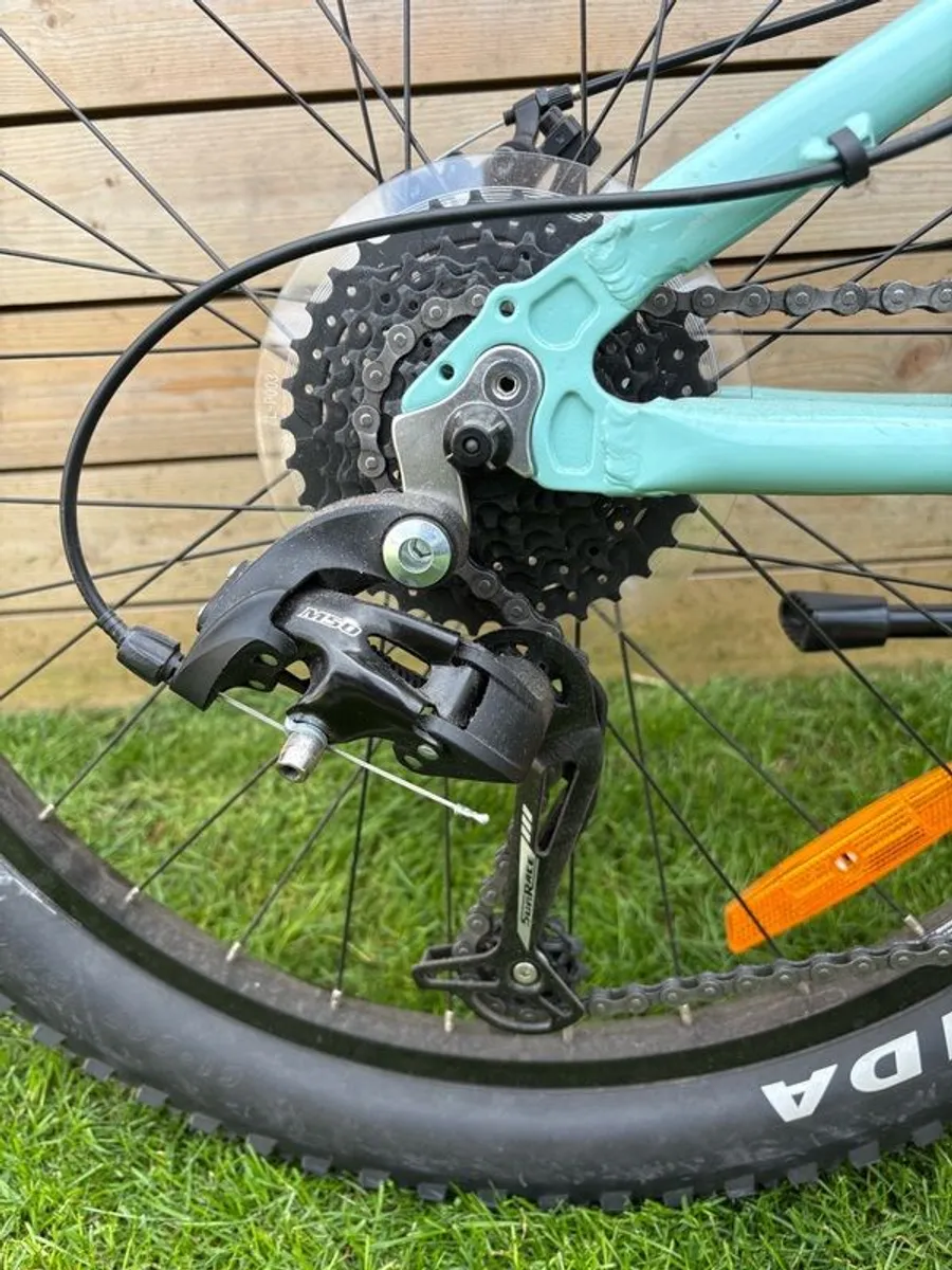 Scott 24" Junior MTB - Near New - Image 1
