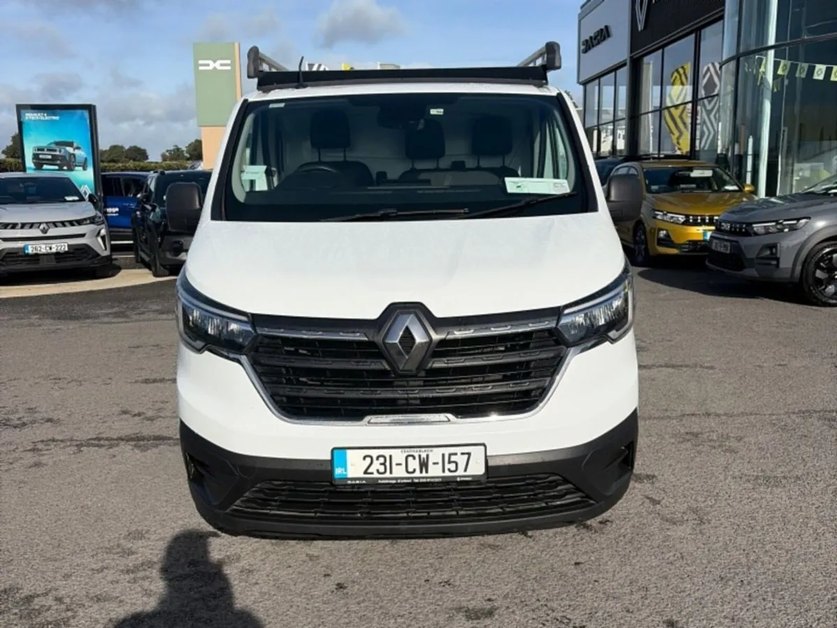 Renault Trafic LWB 2.0LITRE DIESEL - Image 2