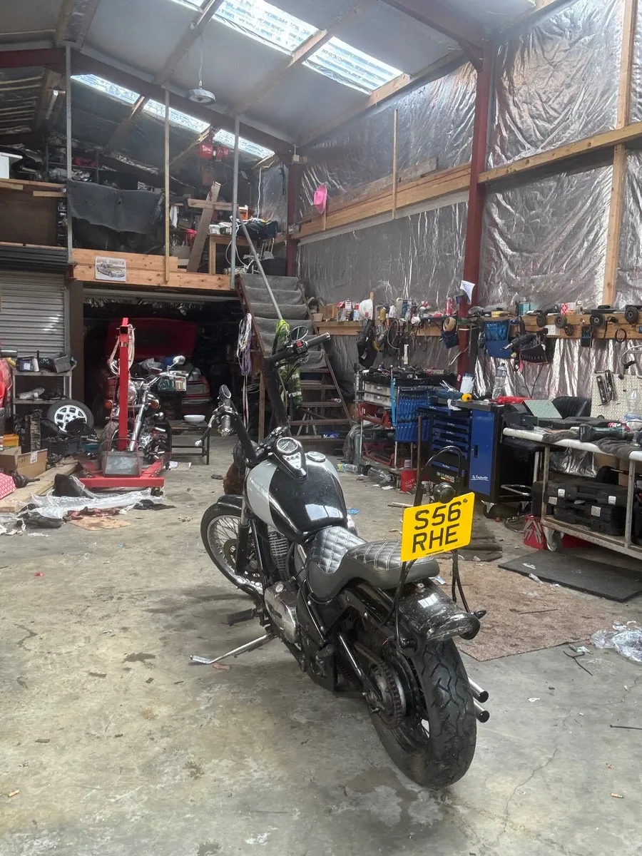 Kawasaki VN 1998 - Image 3