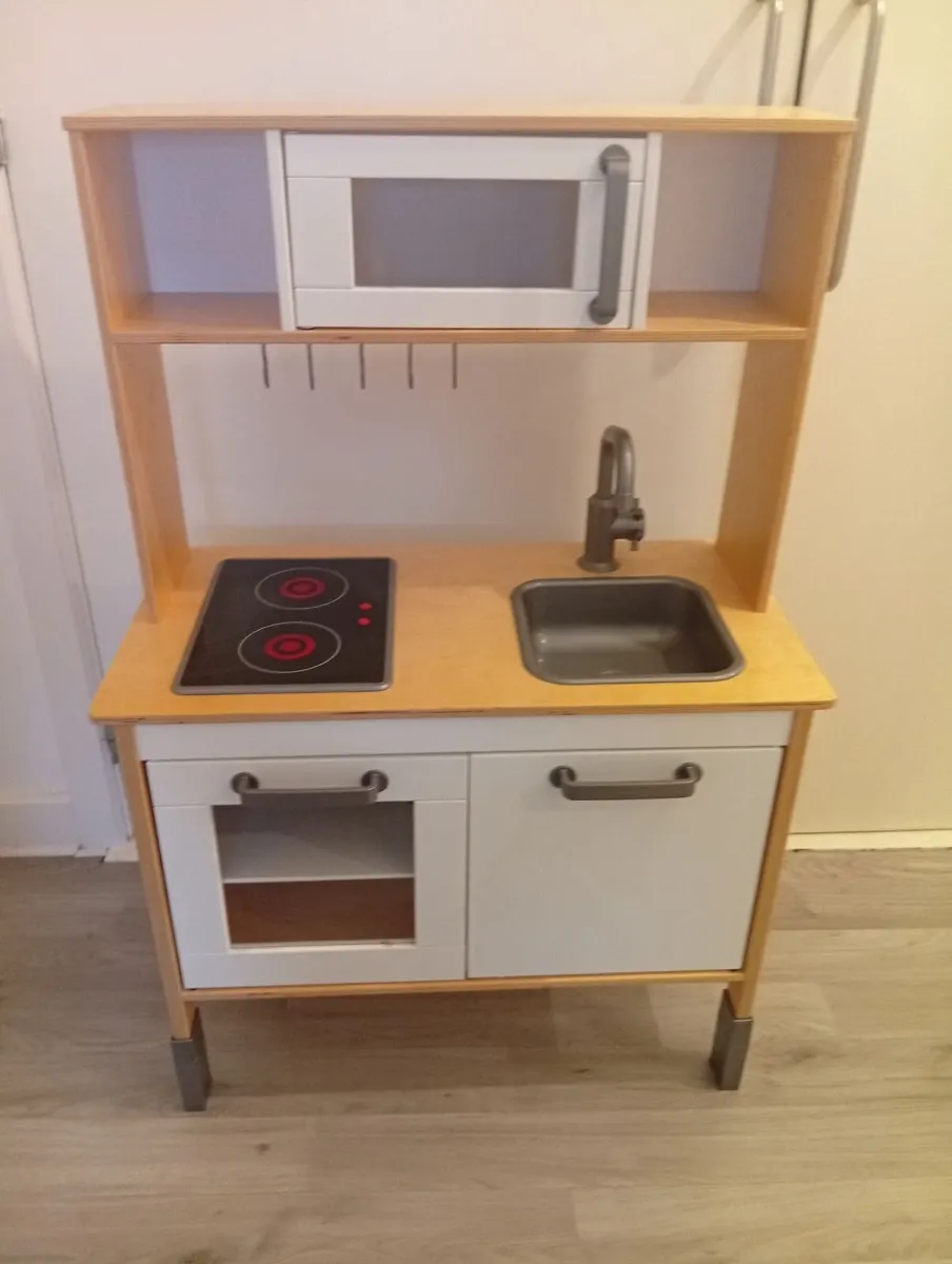 Quality Wooden Kids Play kitchen - Image 1