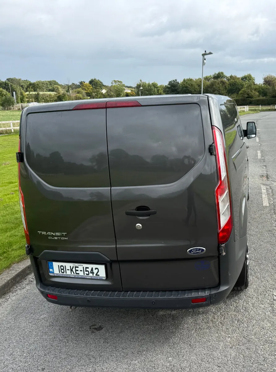 Ford Transit Custom 2018 Cvrt 1/2027 - Image 4