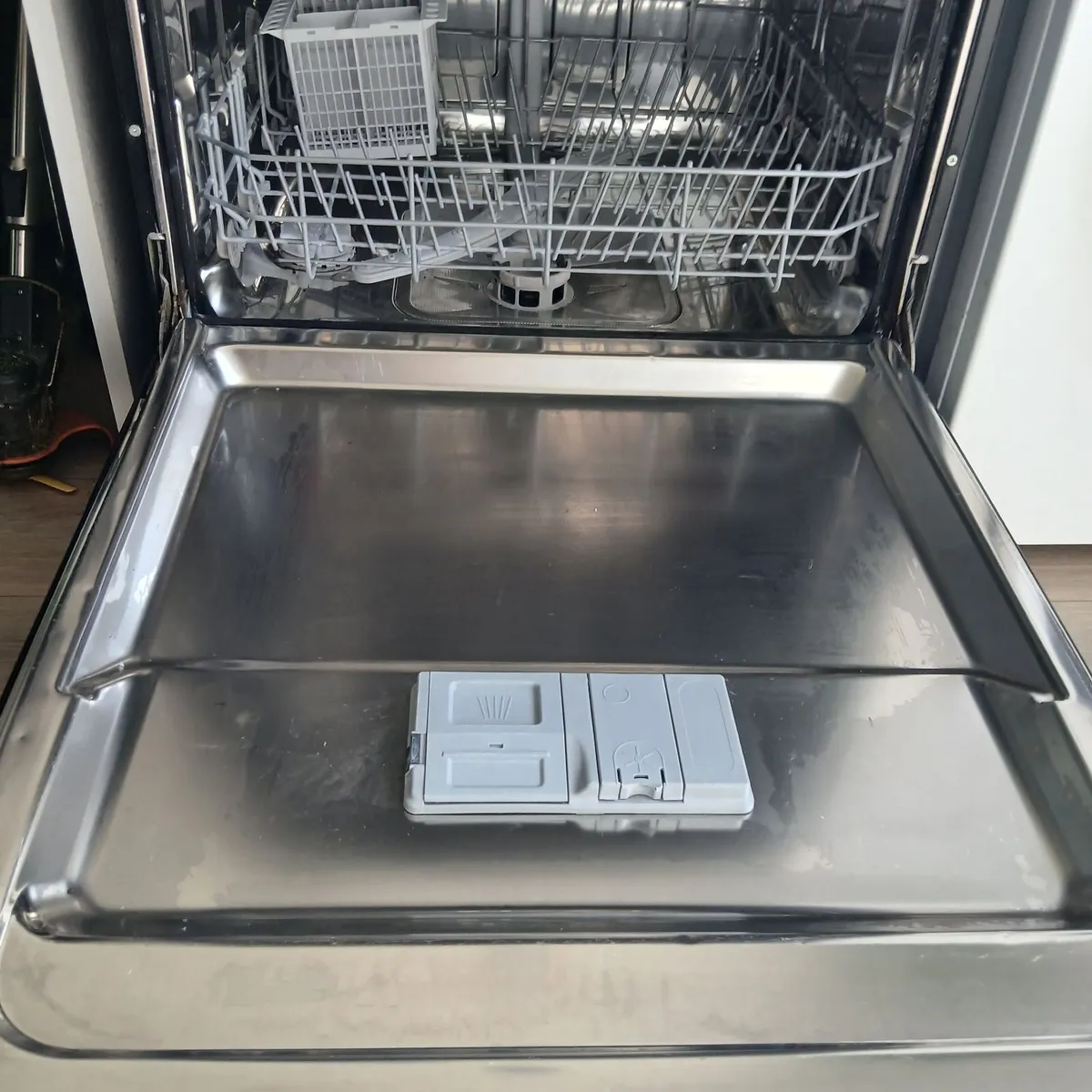 Dishwasher **FREE** - Image 3