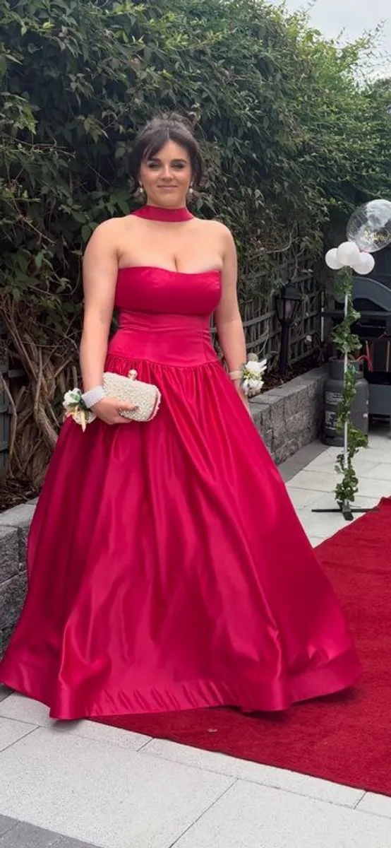 Beautiful red Deb dress - Image 1