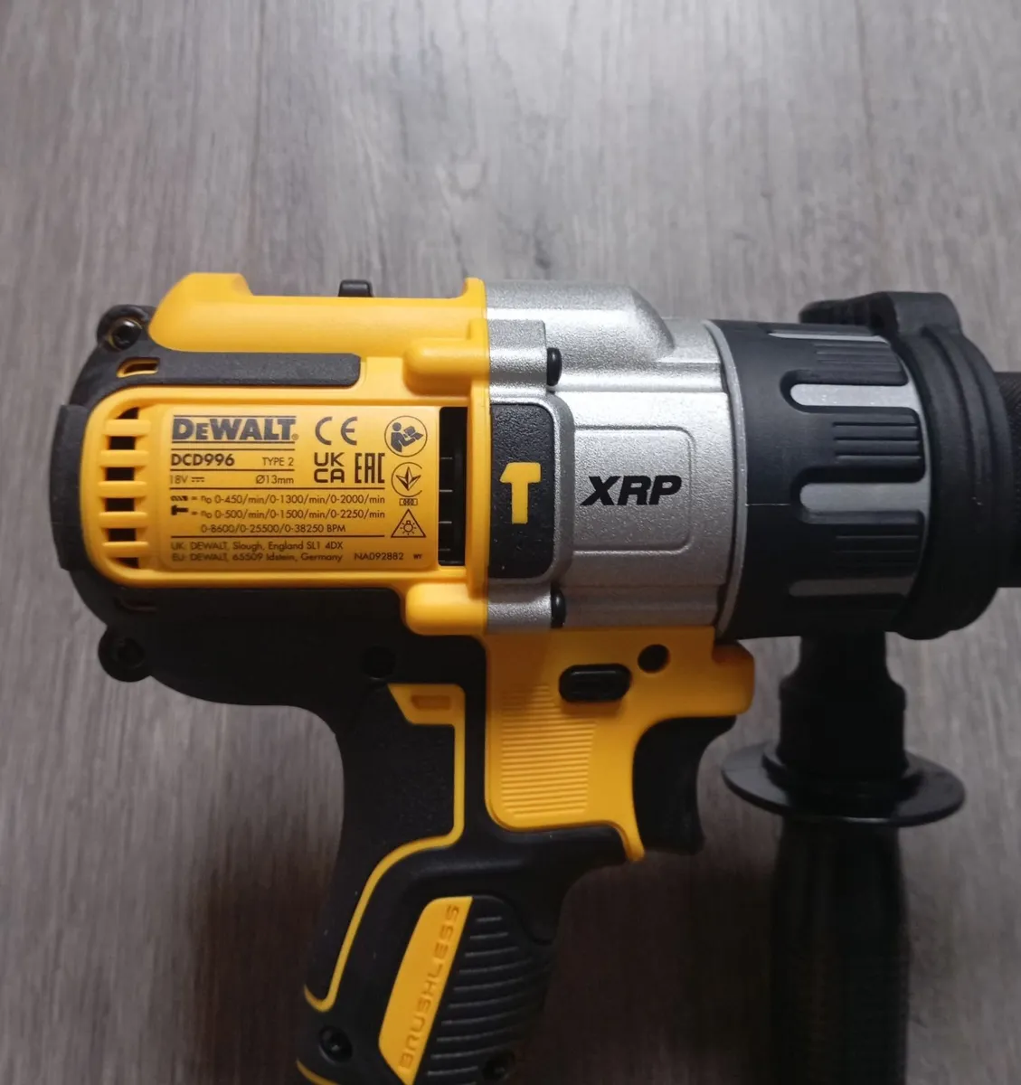 DeWalt Batteries & Charger (New) - Image 4