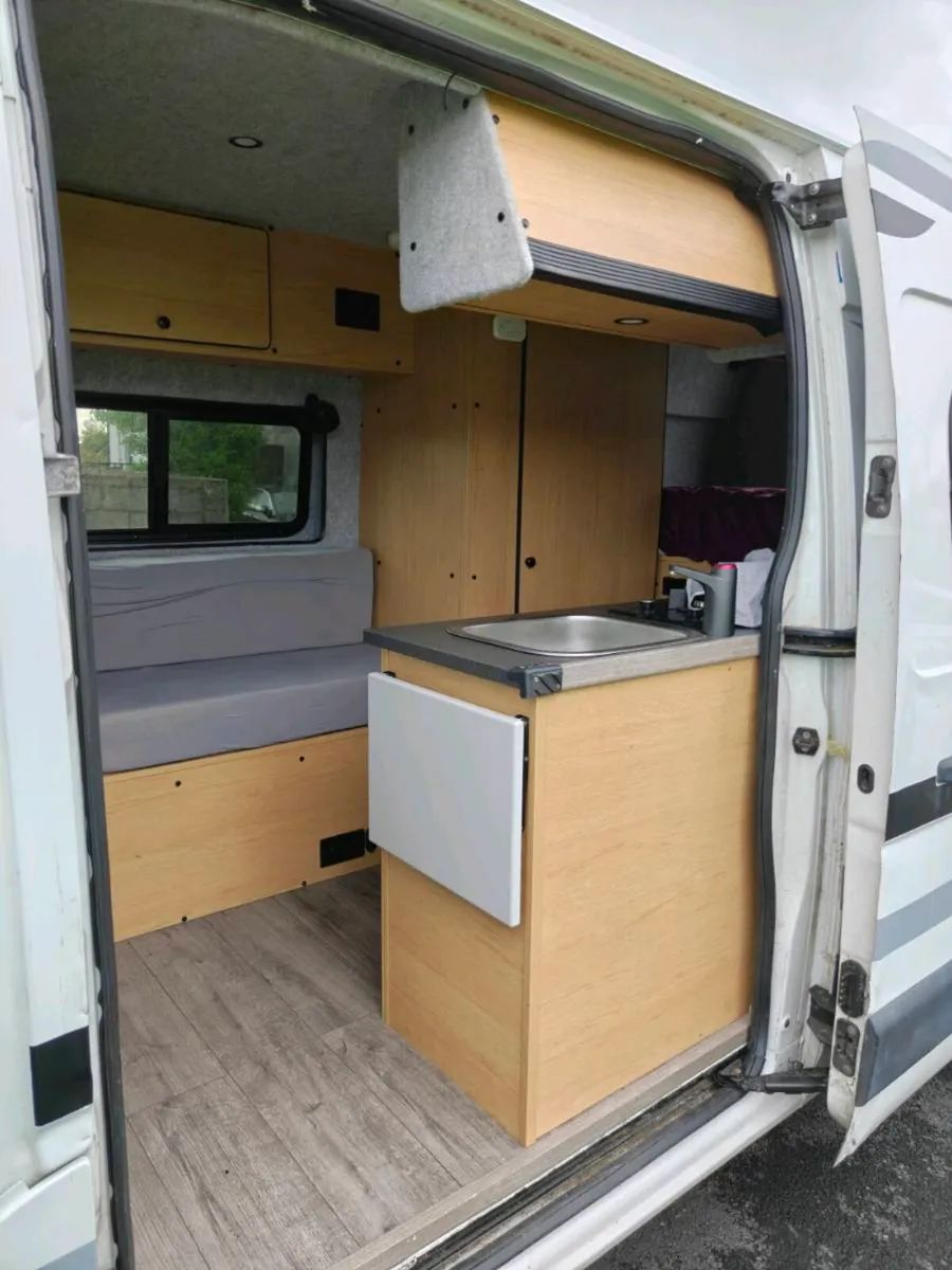 Renault Master 2 Berth Camper - Image 4
