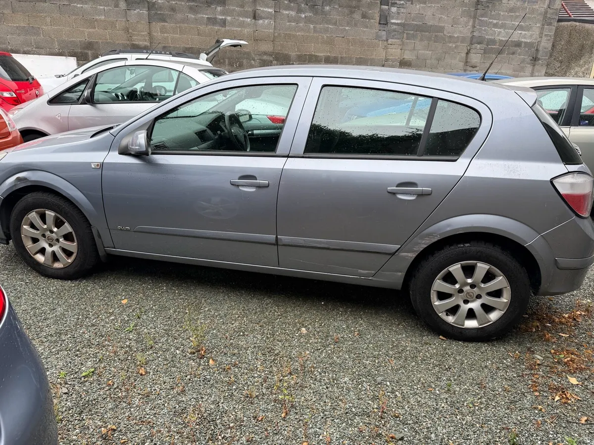 Opel Astra 1.4 petrol - Image 2