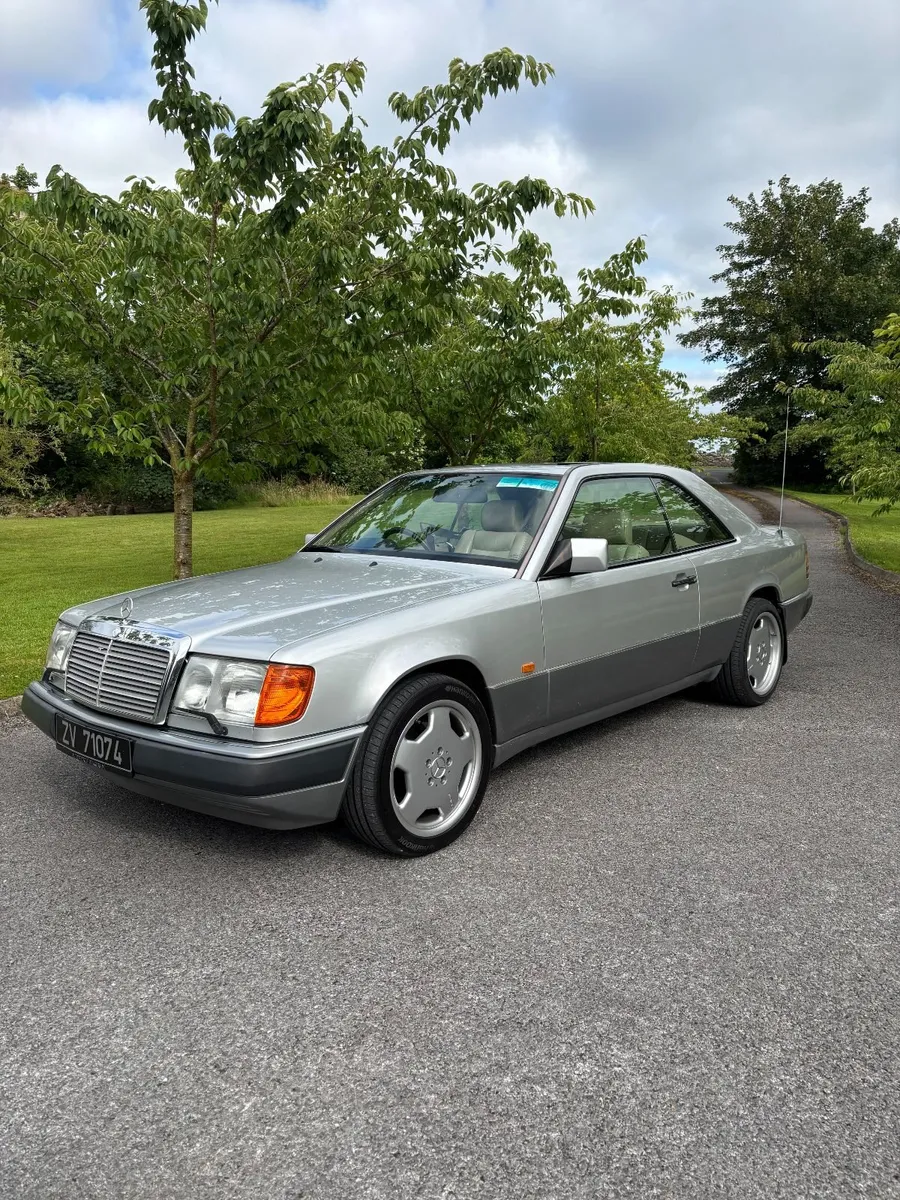 Mercedes-Benz Other 1993 - Image 1