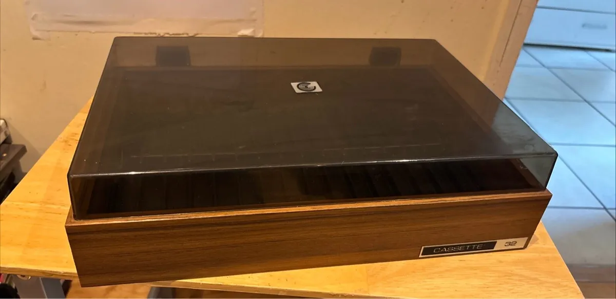 Cassette 32 tape storage box - Image 2
